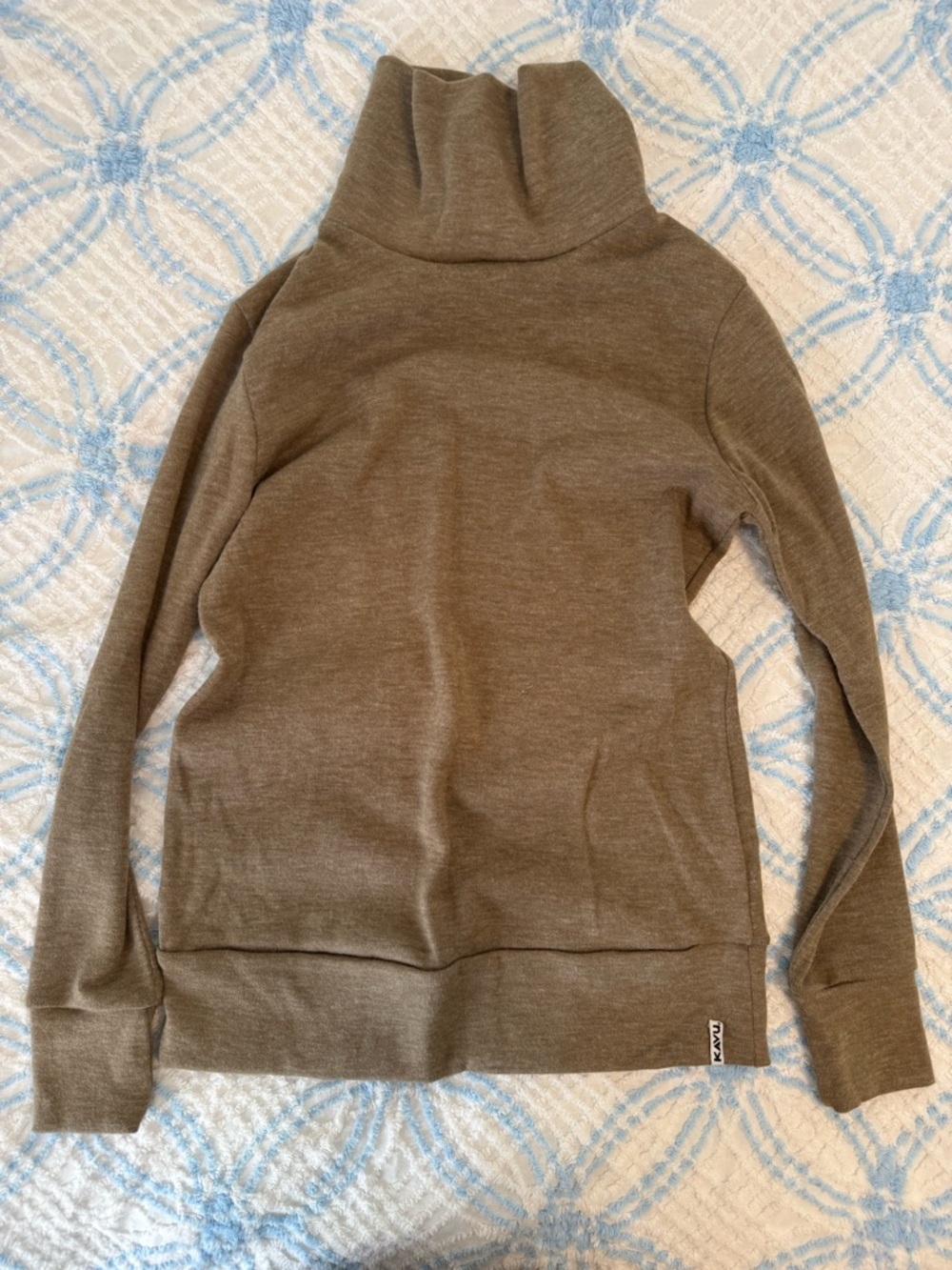 Women’s KAVU cowl neck sweater XL